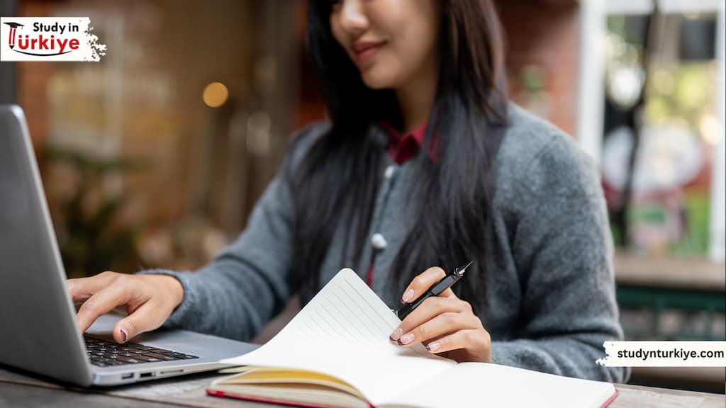 اجراءات الدراسة على حسابي الخاص في تركيا