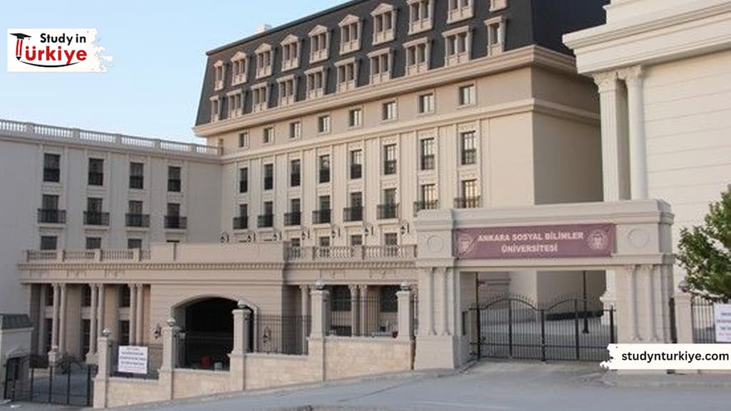 جامعة انقرة للعلوم الاجتماعية