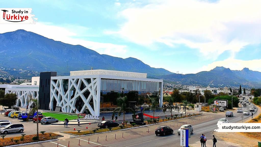 جامعة فاينل الدولية قبرص