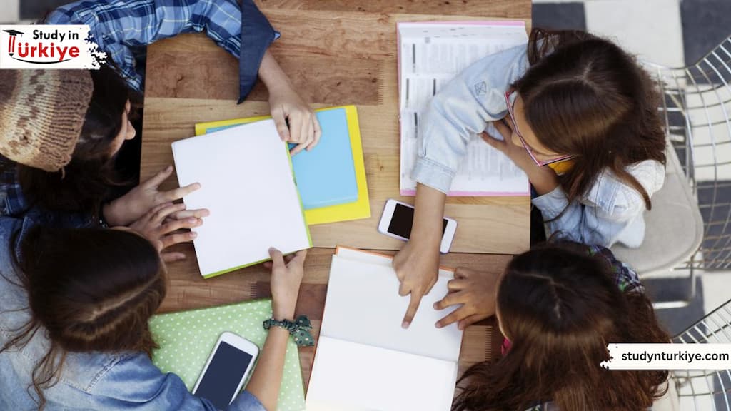 التسجيل في جامعات تركيا الحكومية