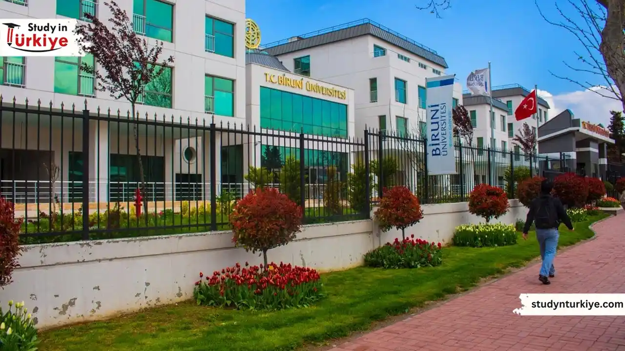 جامعة البيروني في اسطنبول جامعة البيروني في اسطنبول